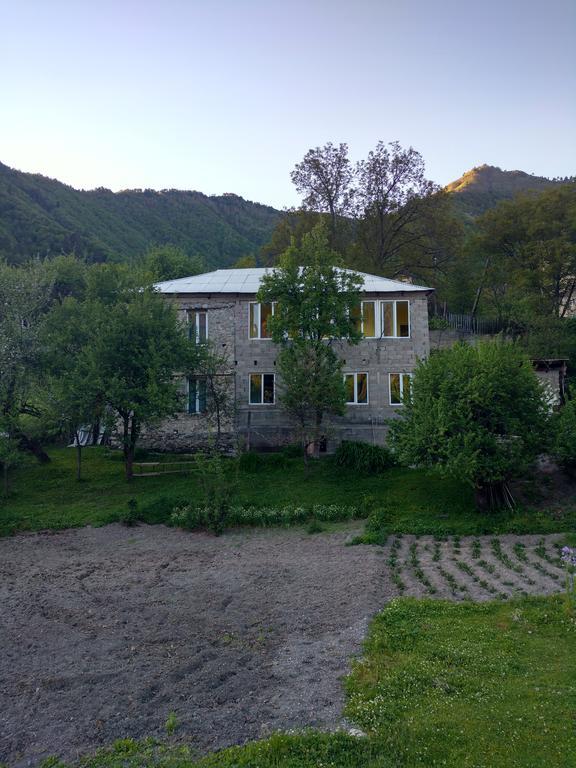 Barbara Hotel Mestia Exterior photo